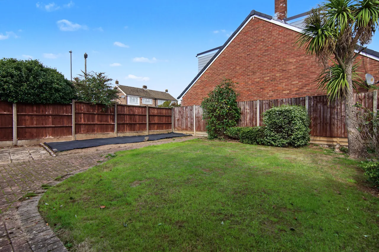 Porlock Close, Coventry, CV3, photo 25