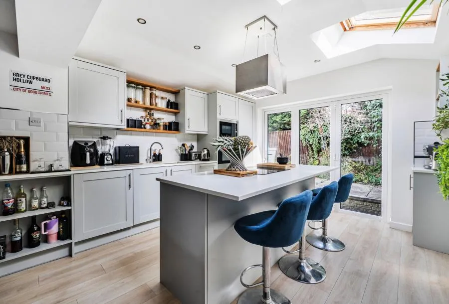 Meadow Lea, Bishops Cleeve, GL52, photo 2