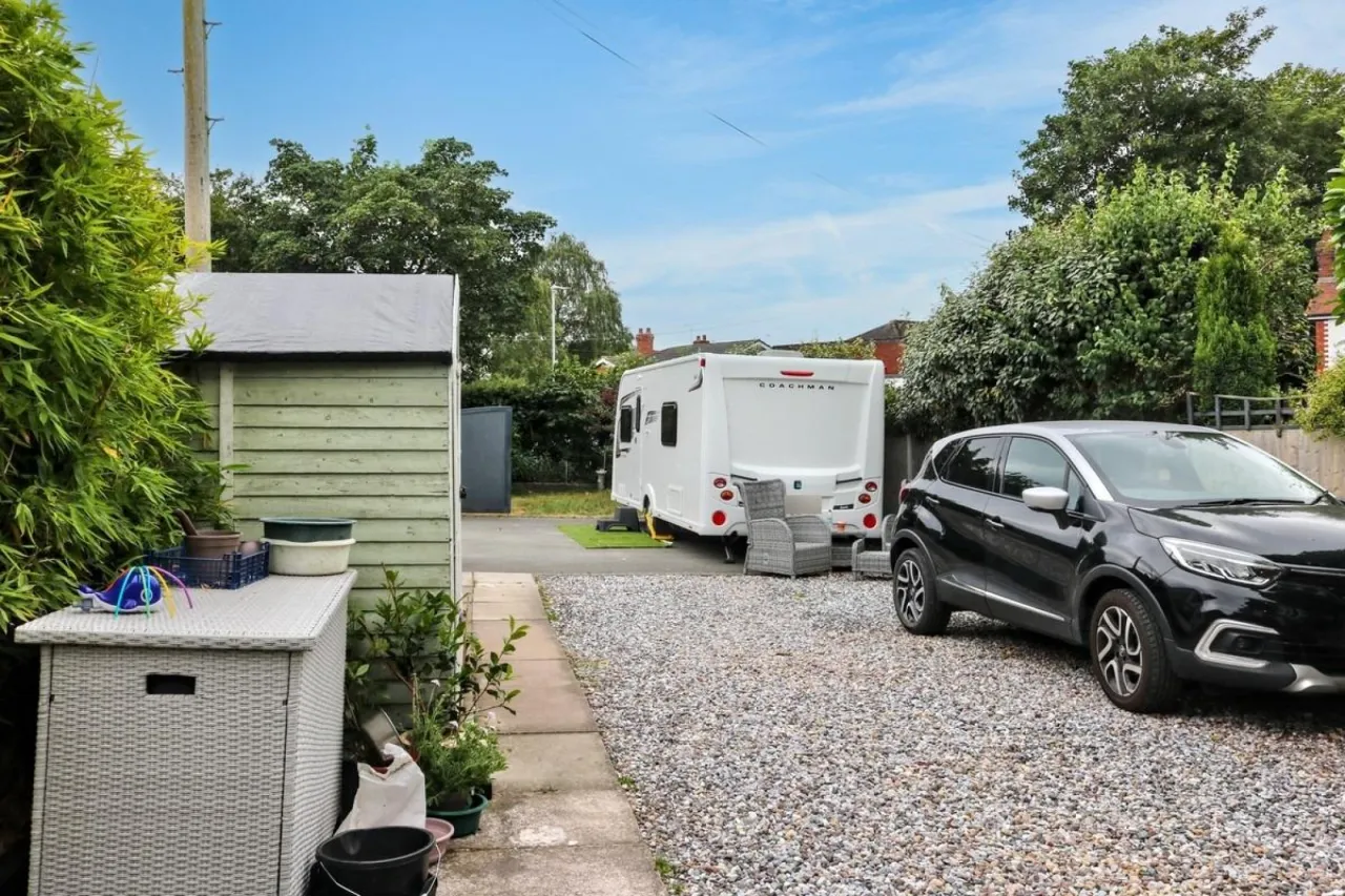 Price Avenue, Sandbach, photo 26