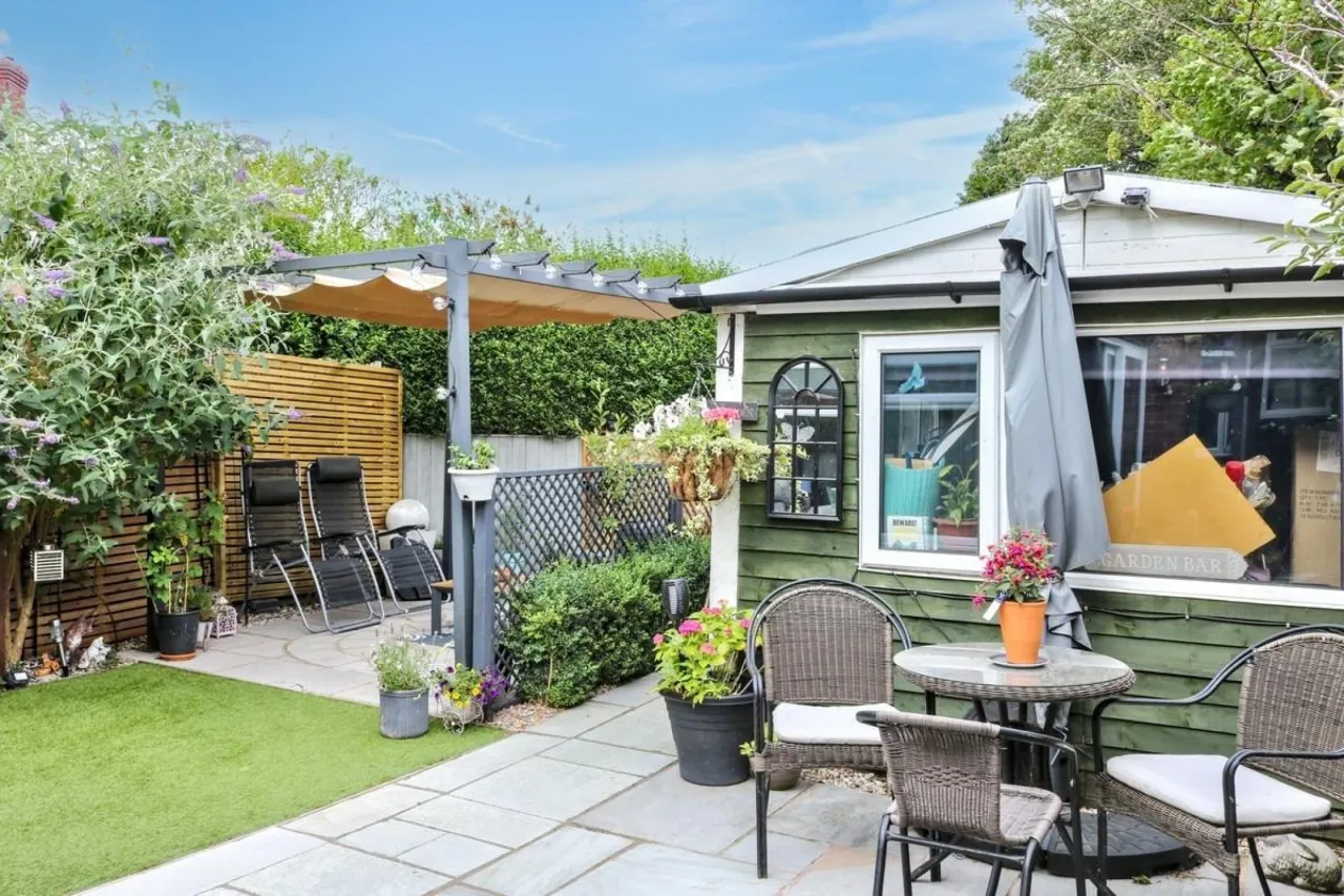 Price Avenue, Sandbach, photo 22