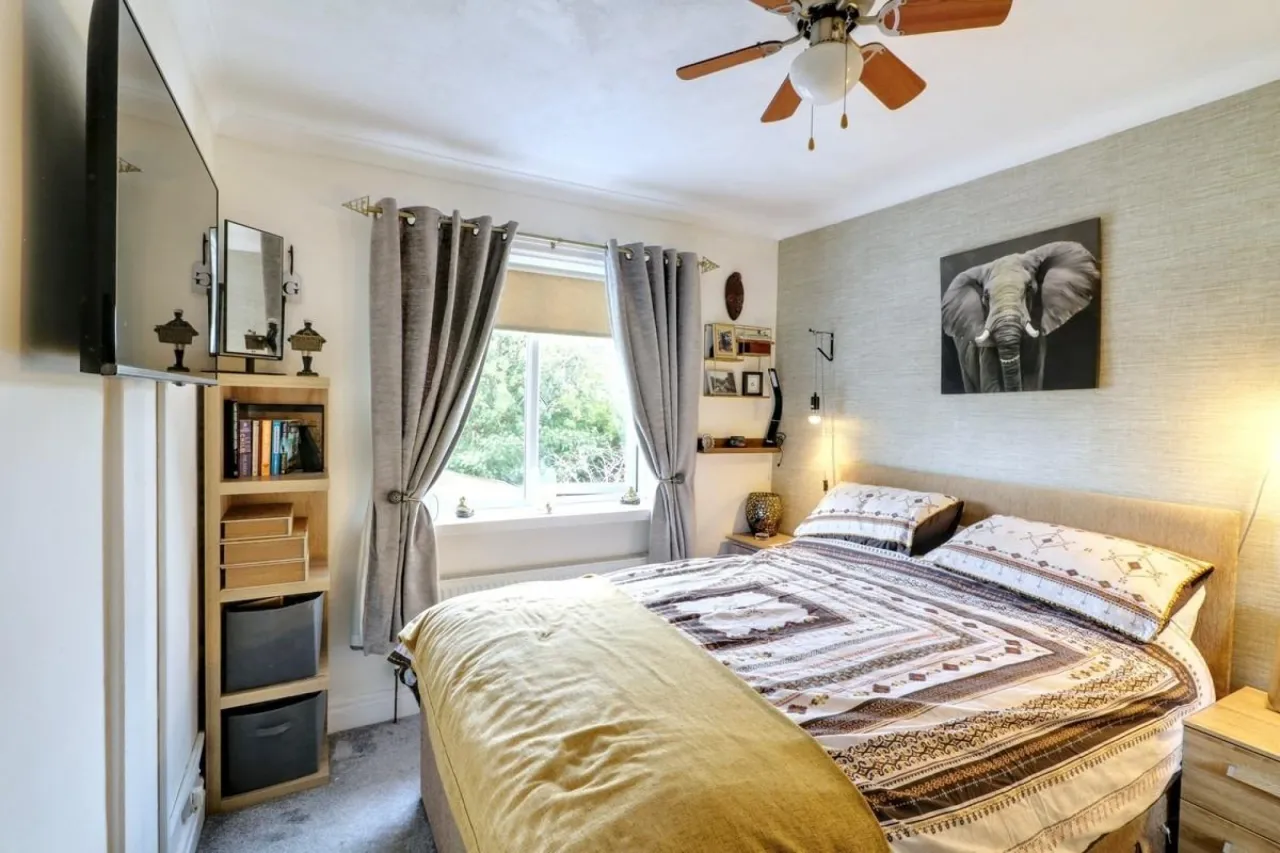Price Avenue, Sandbach, photo 16