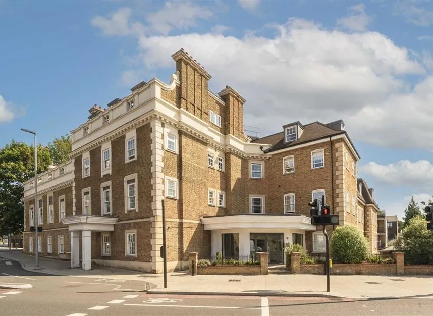Kew Bridge Road, Brentford, TW8, photo 7