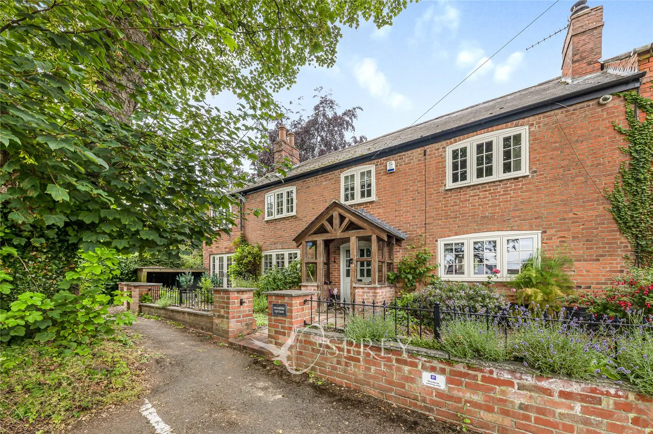 4 bed house for sale, Main Street, Knossington, LE15