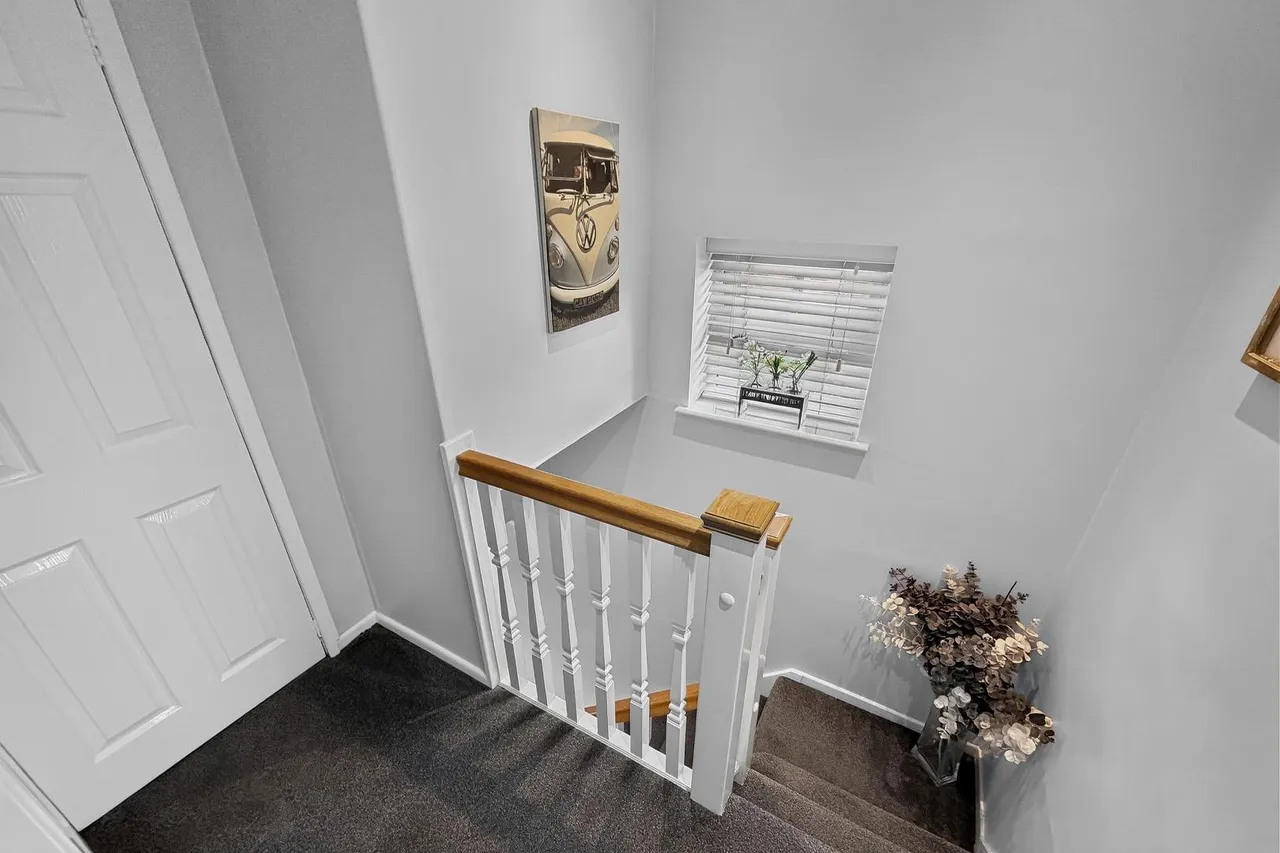 Bradley Close, Timperley WA15 6SH, photo 15