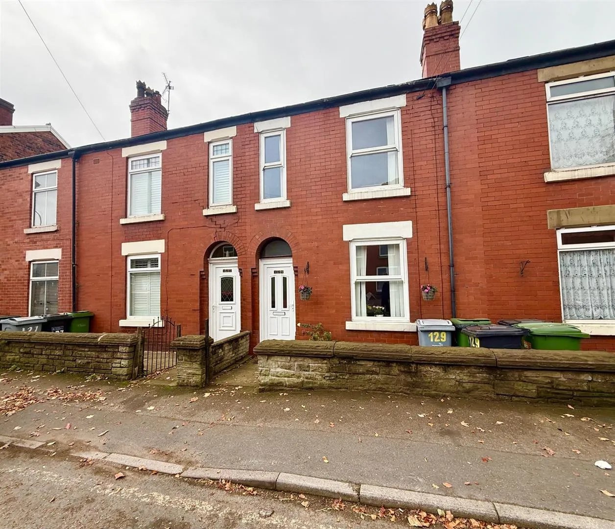 3 bed house for sale, Chester Road, Macclesfield, SK11