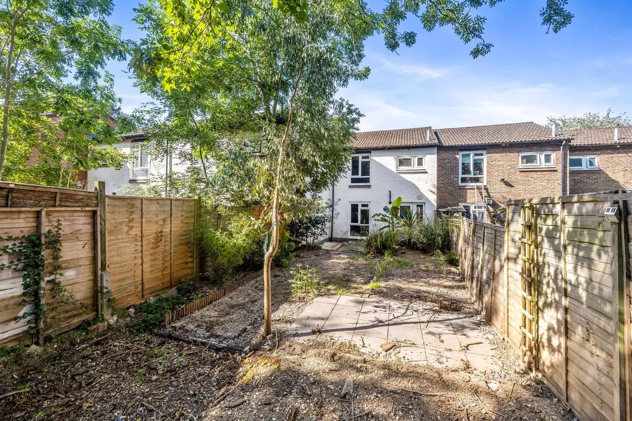 Cleve Way, Billingshurst, West Sussex, RH14 9RD, photo 2