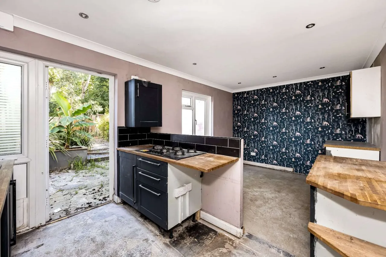 Cleve Way, Billingshurst, West Sussex, RH14 9RD, photo 6