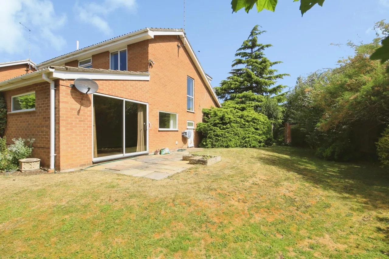 Melford Close, Peterborough, PE3, photo 21