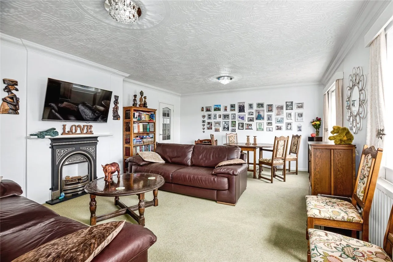 Llanarth, SA47, photo 8