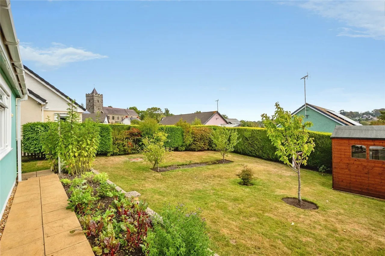 Llanarth, SA47, photo 23