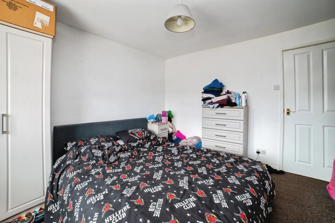 Cowpes Close, Sutton-in-Ashfield, NG17, photo 9
