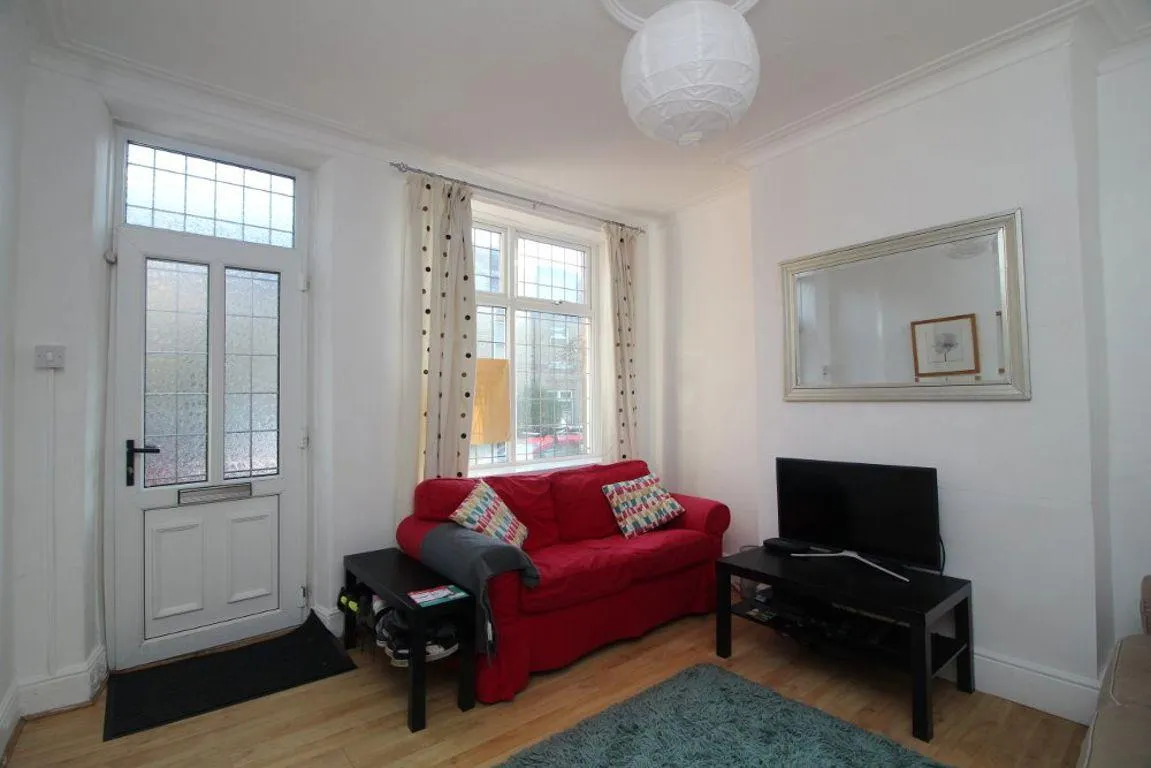 5 bed property to rent, Blakeney Road, S10