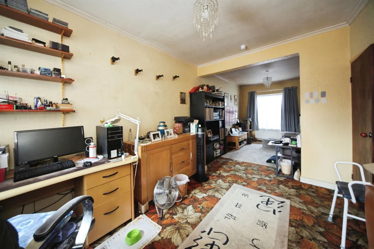 Jubilee Street, Luton, LU2, photo 4