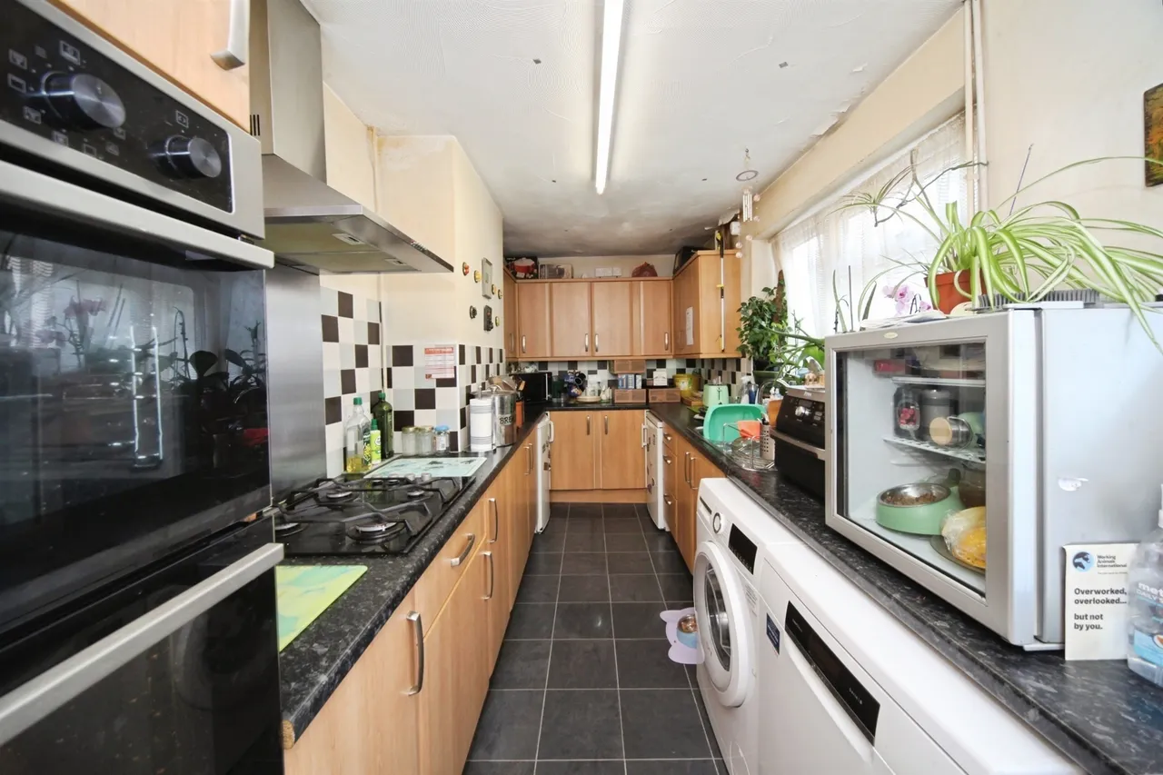 Jubilee Street, Luton, LU2, photo 7