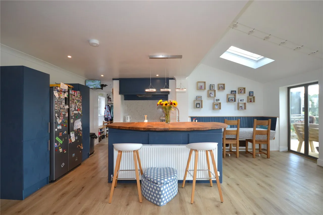 4 bed house for sale — Flexford Lane, Sway, Lymington, Hampshire, SO41 6DN