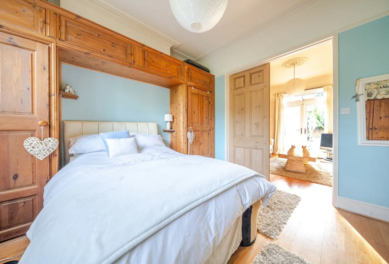 Eridge Road, Tunbridge Wells, TN4 8HJ, photo 2