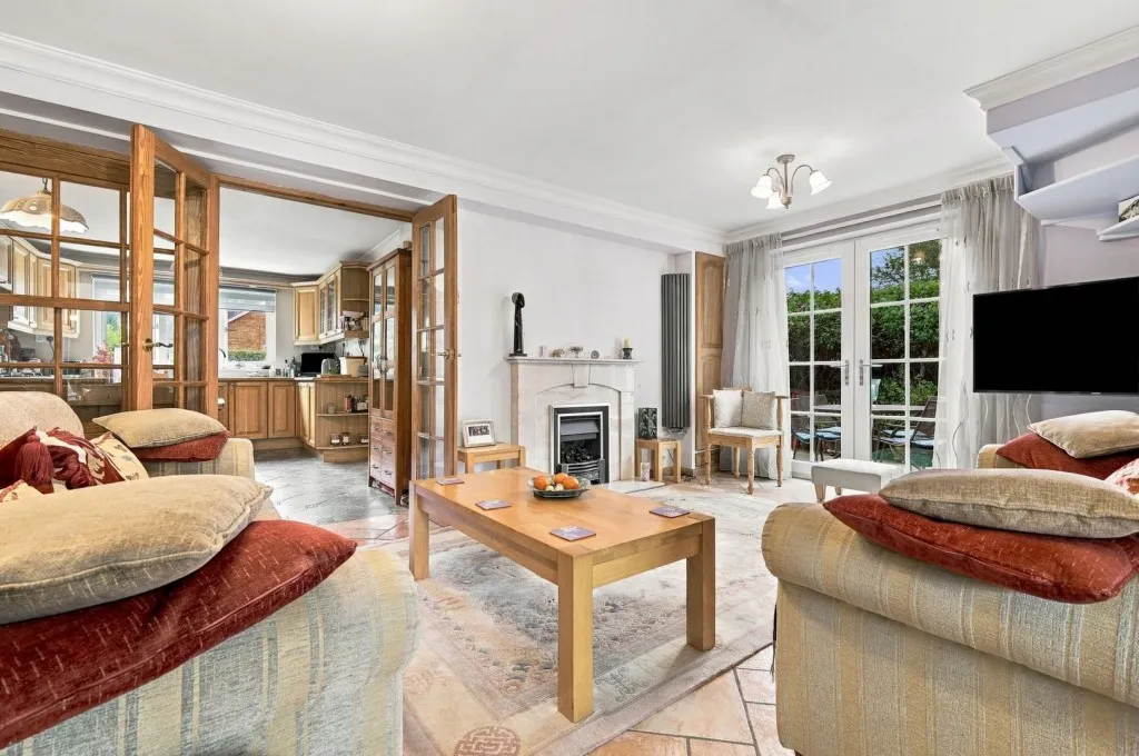 Oakwood Close, Stevenage, photo 5