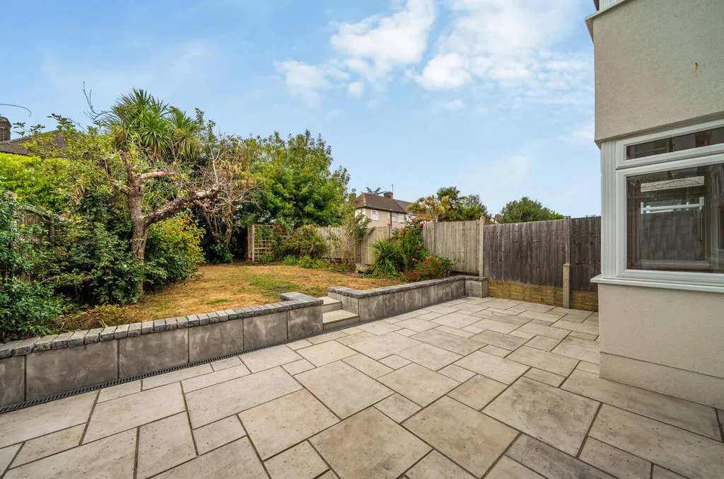 Clayfarm Road, London, SE9, photo 10