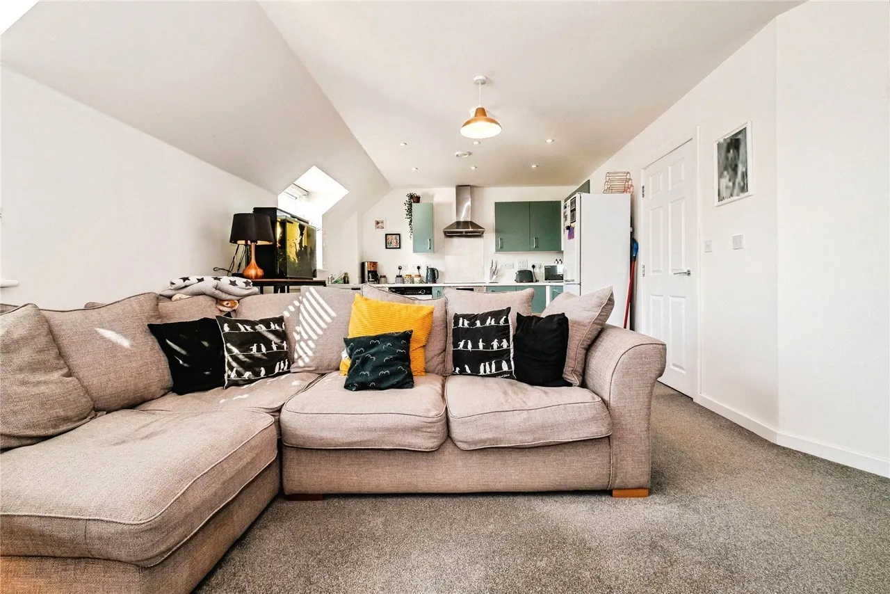 Steeplechase Way, Fontwell, BN18, photo 2