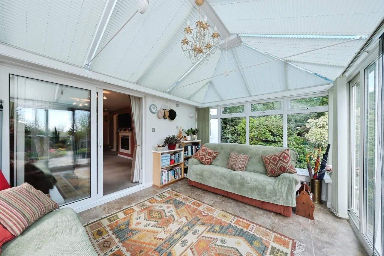 Town End, Shirland, DE55, photo 21