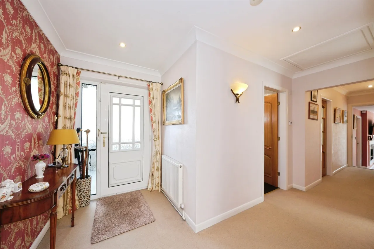 Town End, Shirland, DE55, photo 12