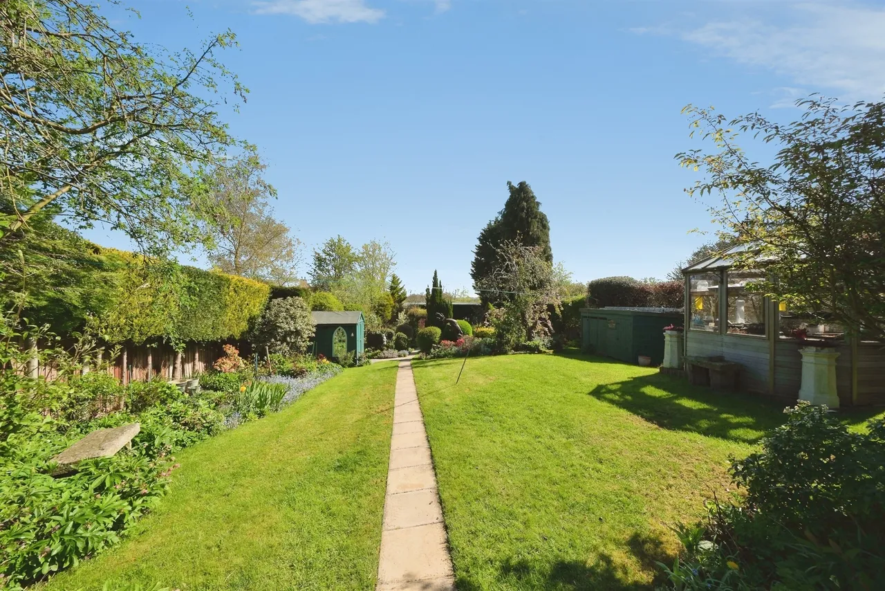Town End, Shirland, DE55, photo 30