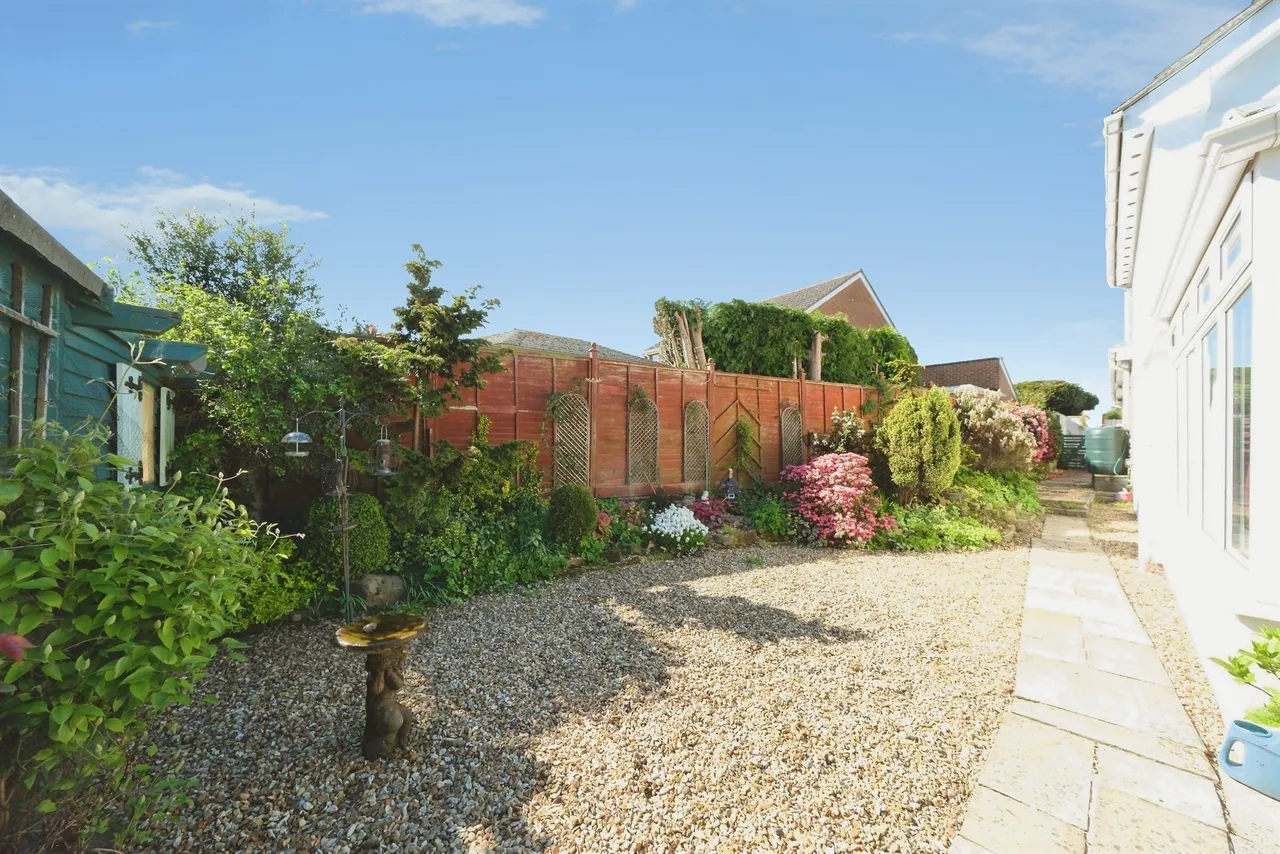 Town End, Shirland, DE55, photo 27