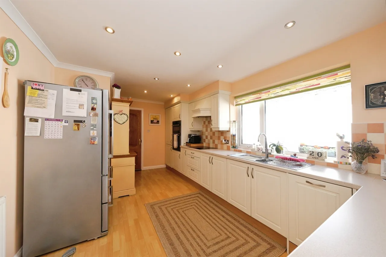 Town End, Shirland, DE55, photo 9