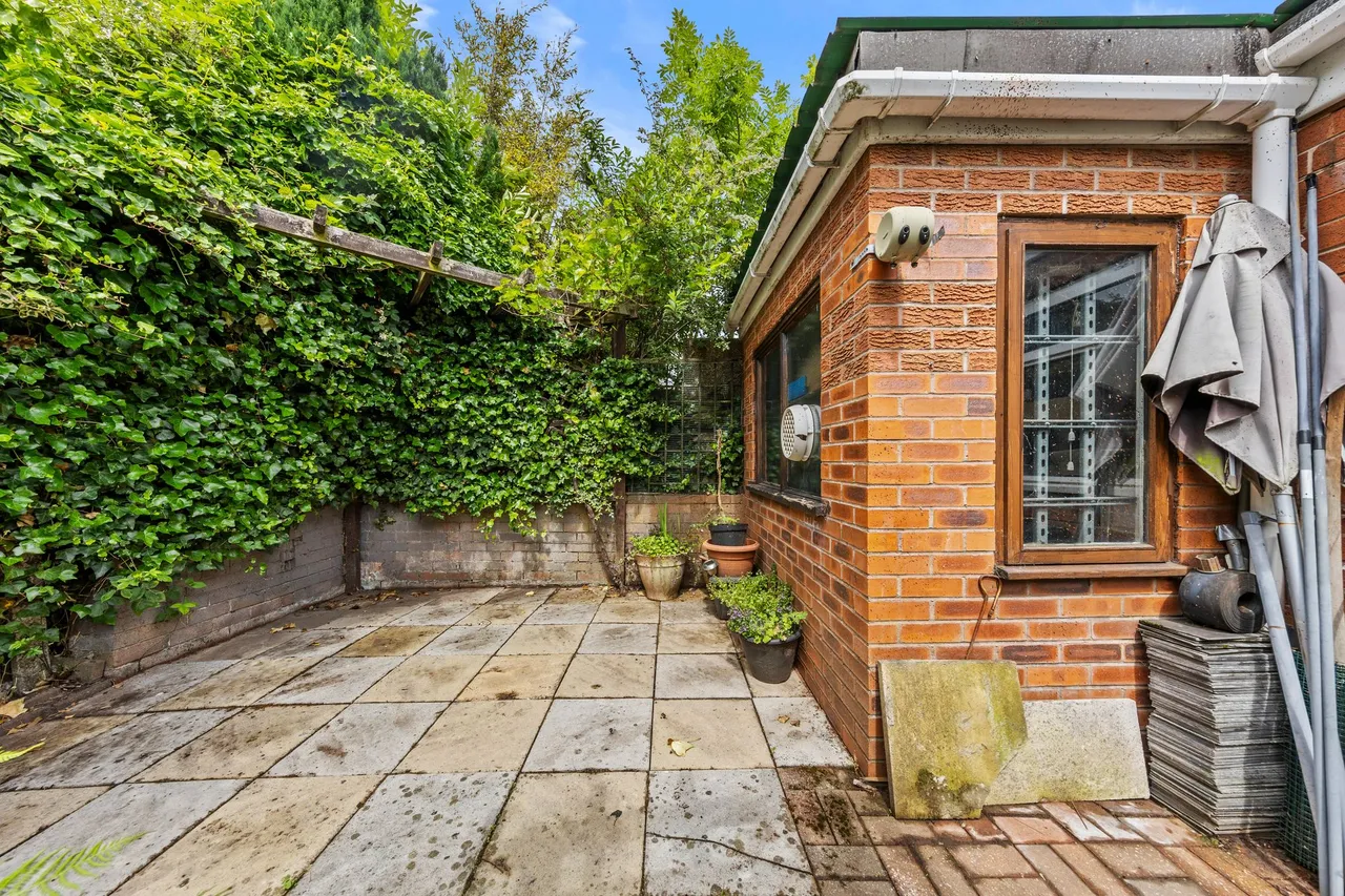 Berkshire Drive, Woolston, Warrington, WA1 4EX, photo 20