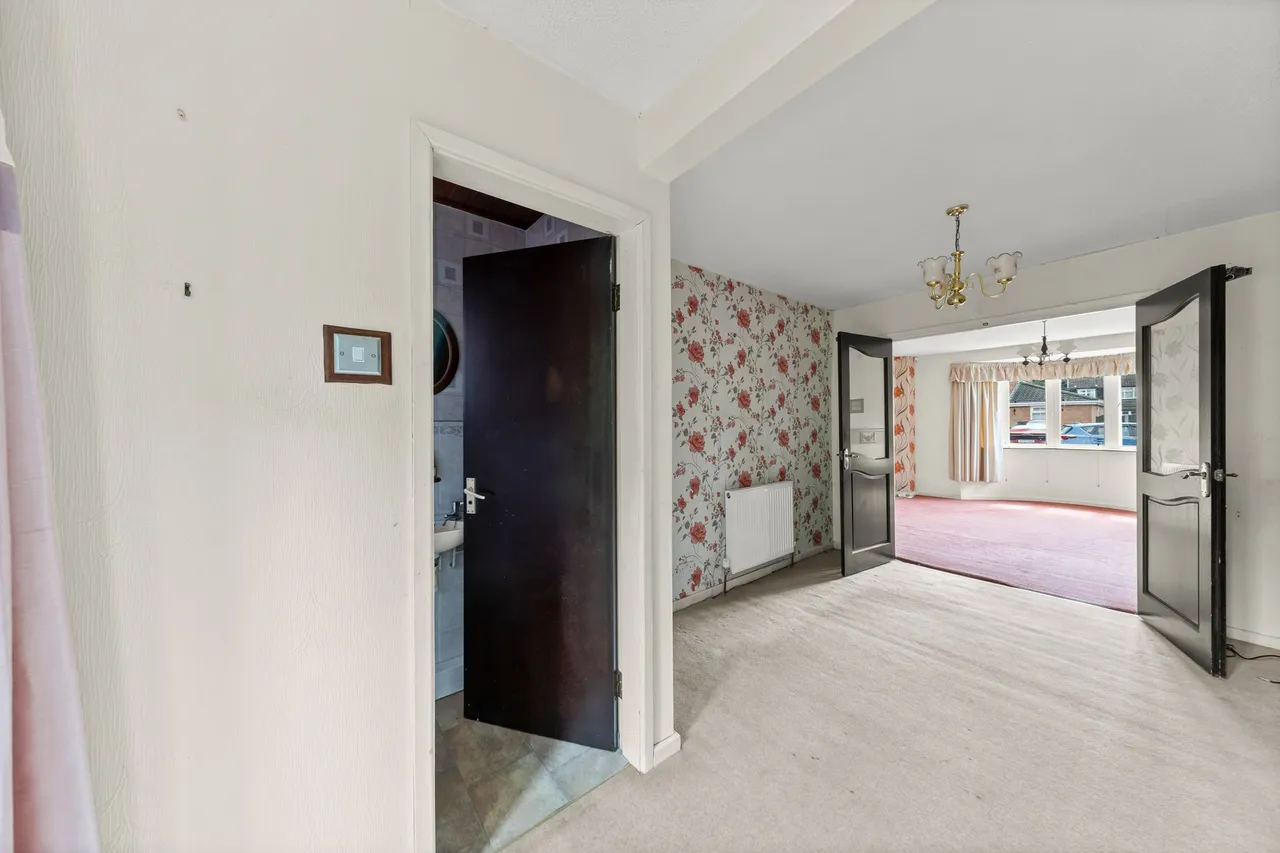 Berkshire Drive, Woolston, Warrington, WA1 4EX, photo 8