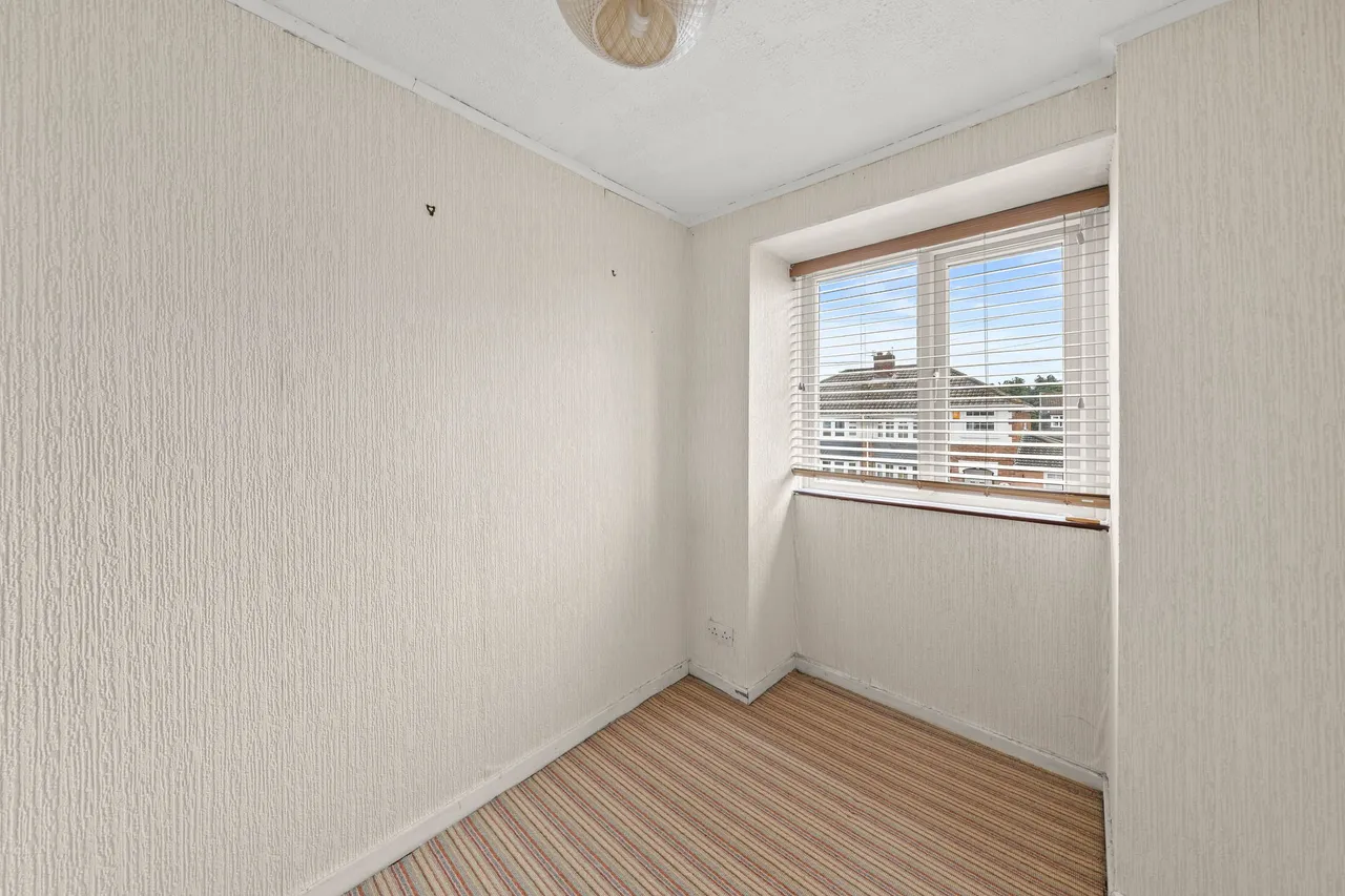 Berkshire Drive, Woolston, Warrington, WA1 4EX, photo 16
