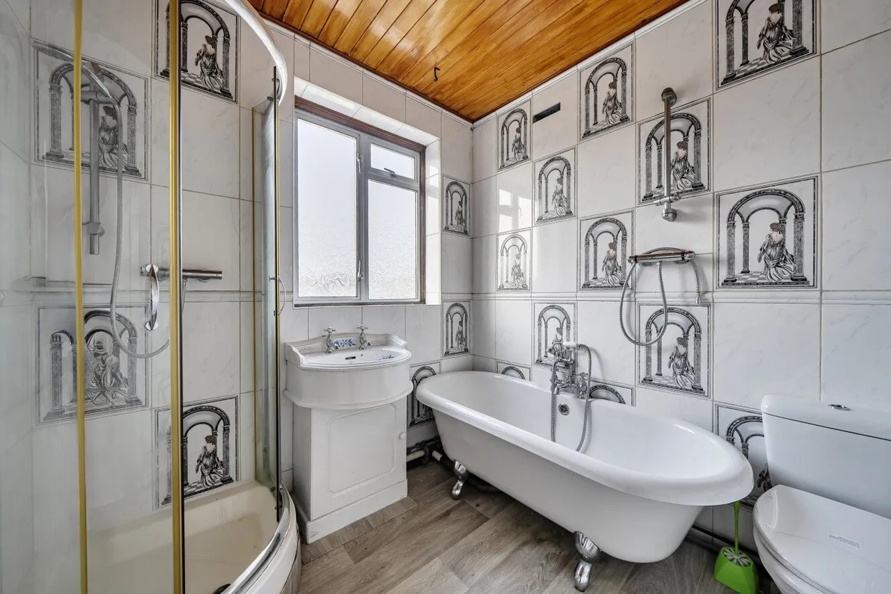 Newquay Road, Catford, London, SE6, photo 9