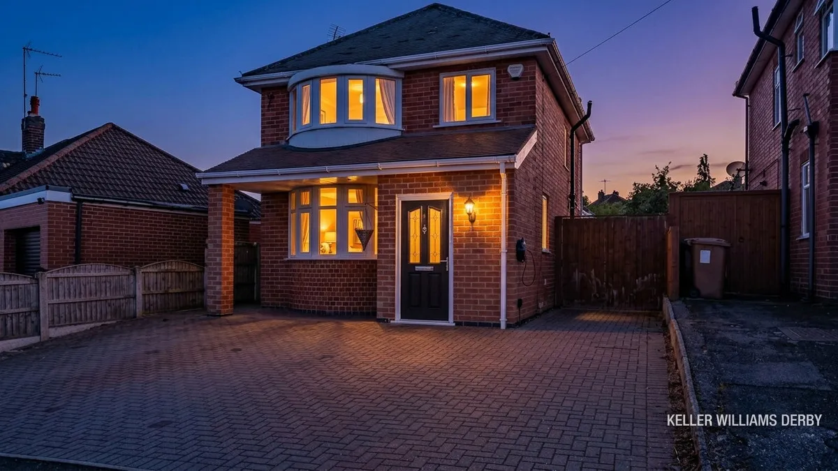 3 bed house for sale, Elms Avenue, Derby, DE23