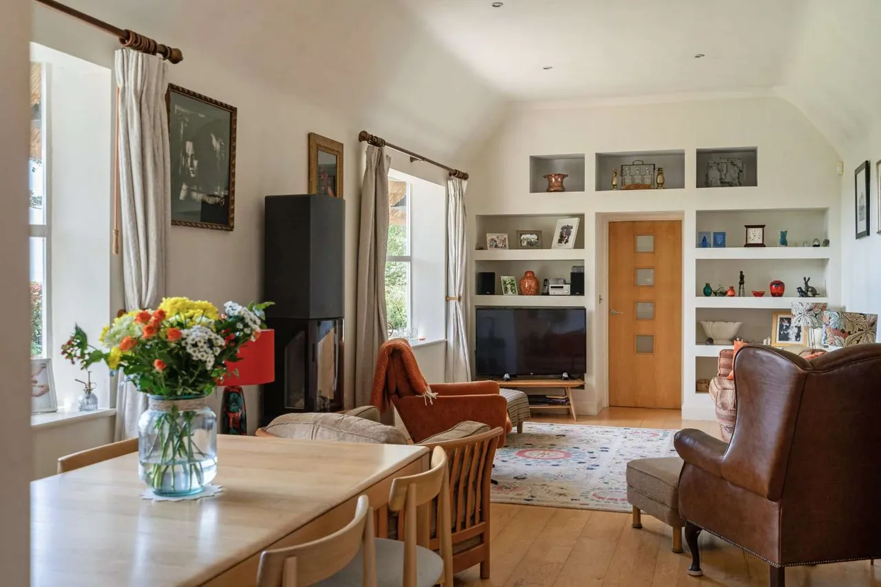 Besford Court Estate, Besford, Worcester, Worcestershire, WR8 9LZ, photo 7
