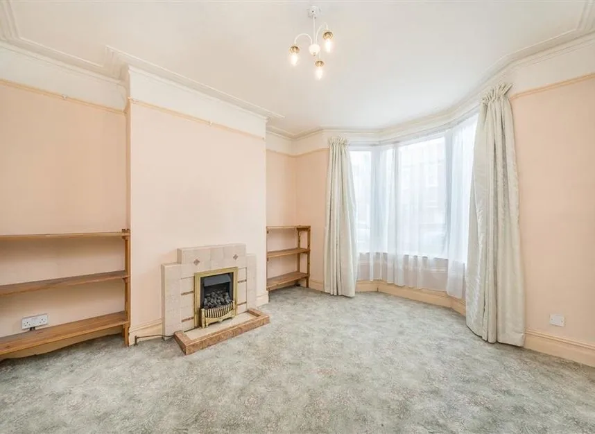 Eastcombe Avenue, Charlton, SE7, photo 4