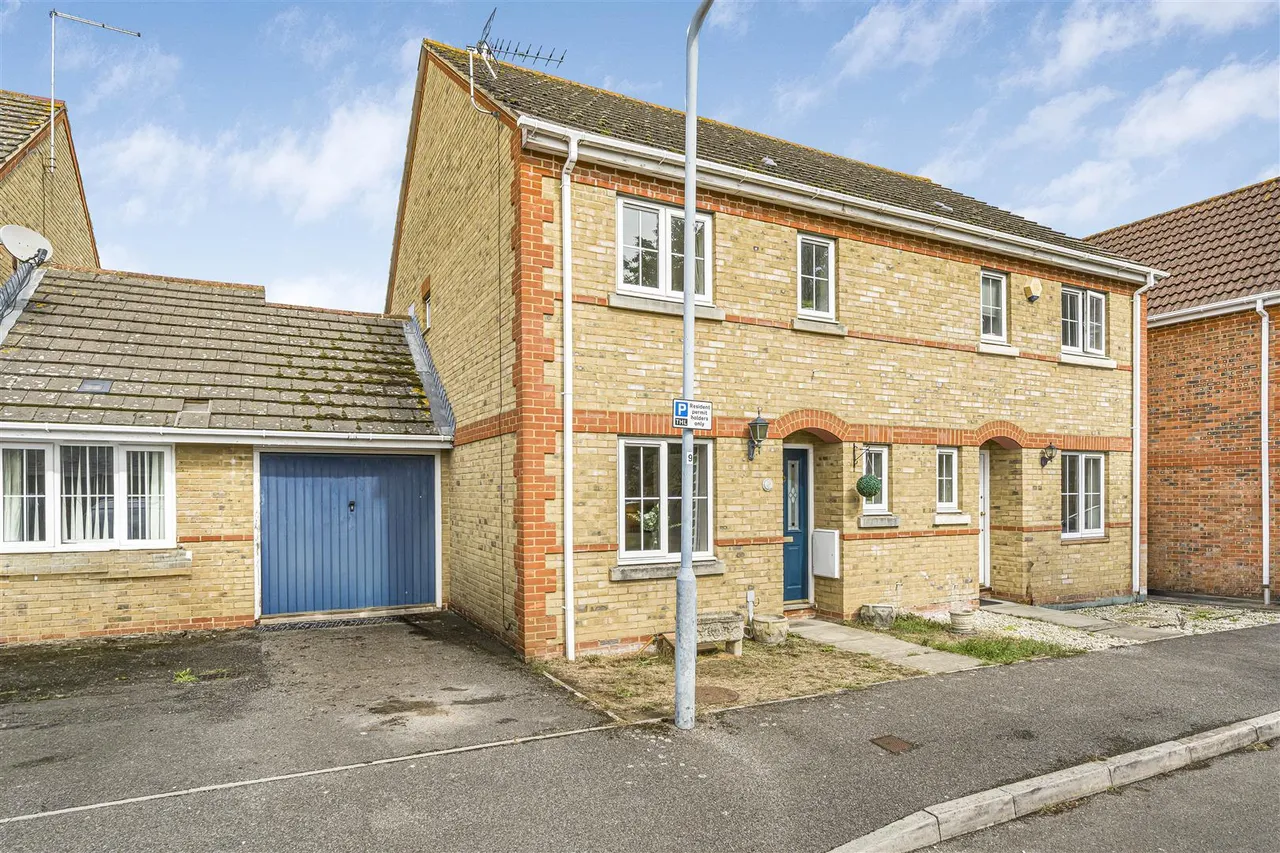 Dedworth Road, Windsor, SL4 4US, photo 12