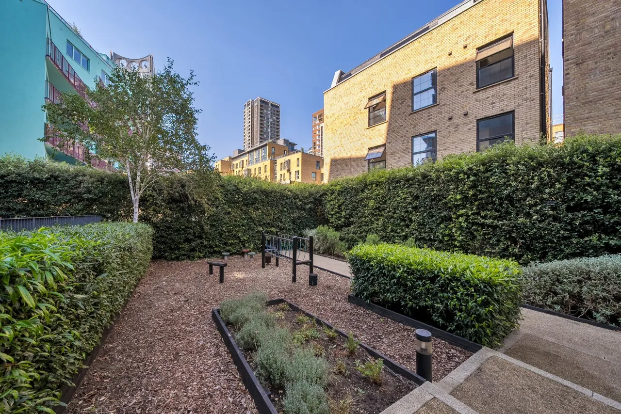 Amelia Street, Elephant & Castle, SE17, photo 16