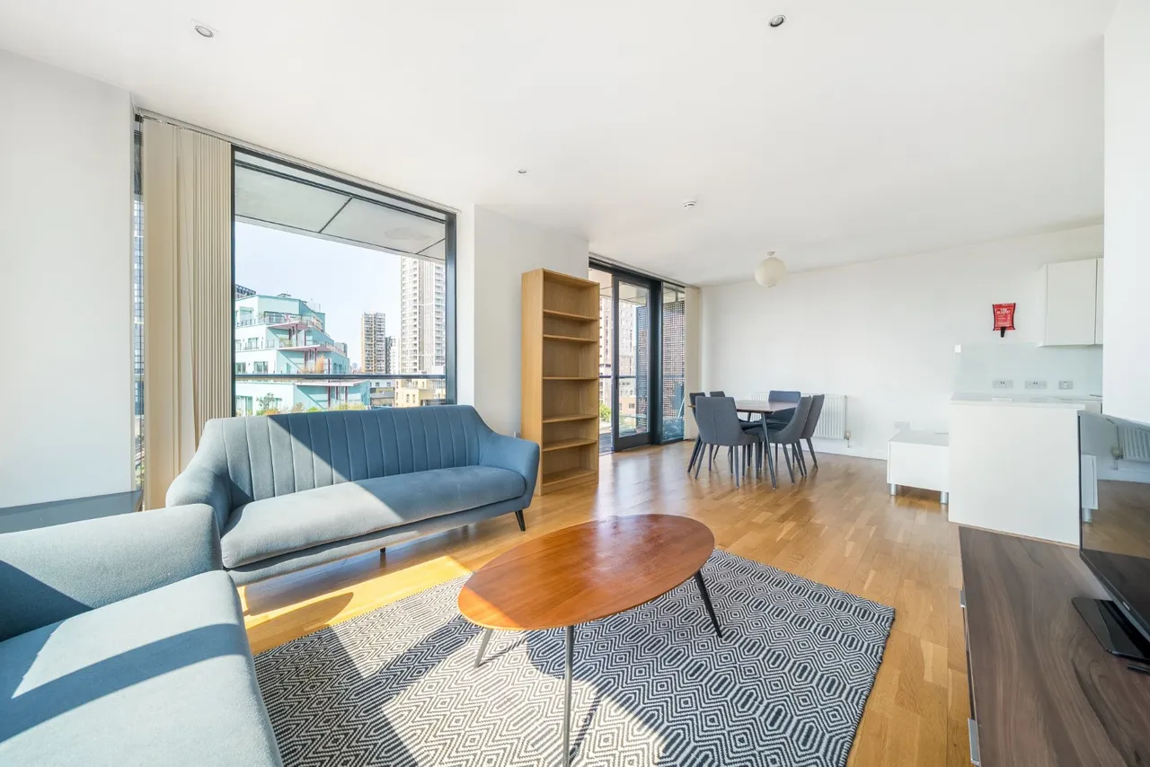 3 bed flat for sale, Amelia Street, Elephant & Castle, SE17