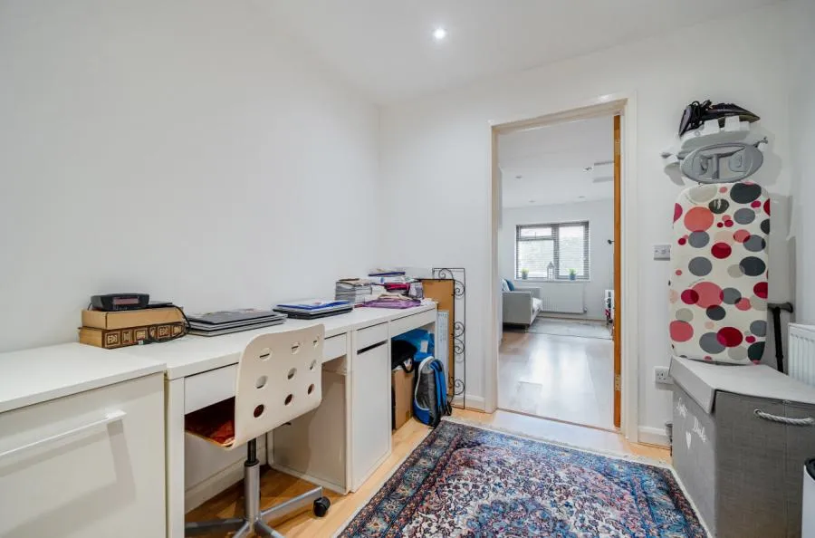 Galahad Close, Slough, SL1, photo 9