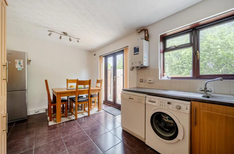 Galahad Close, Slough, SL1, photo 18