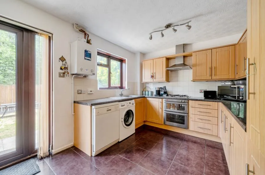 Galahad Close, Slough, SL1, photo 10