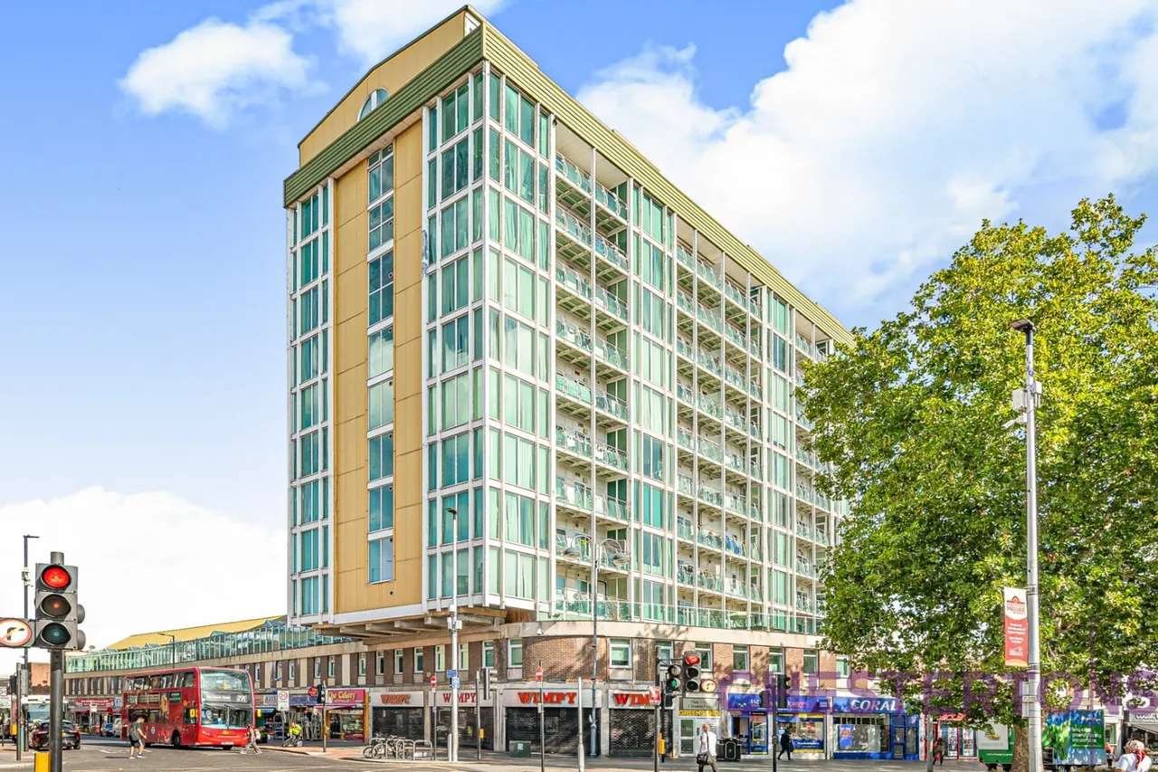 Greens End, London, SE18, photo 8