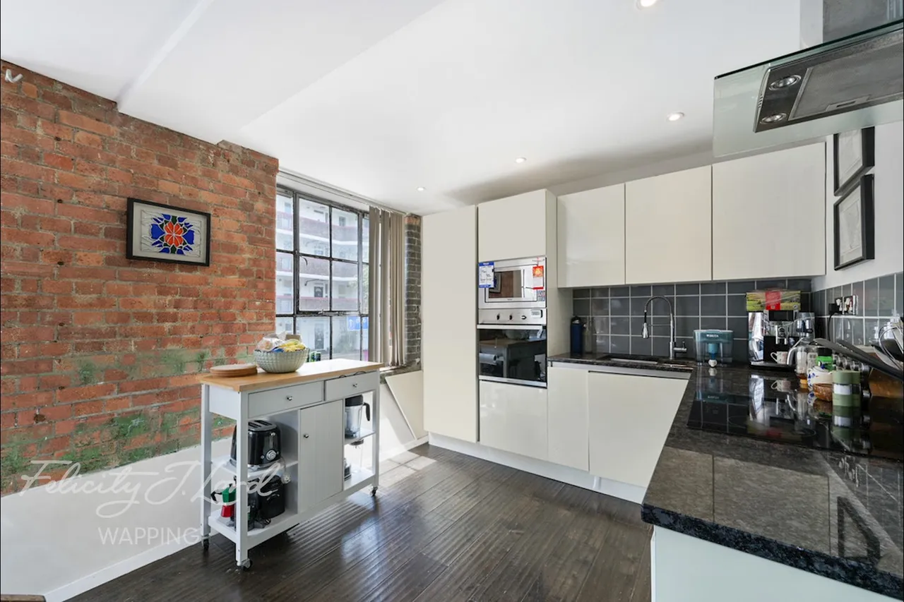 Boyd Street, London, photo 16
