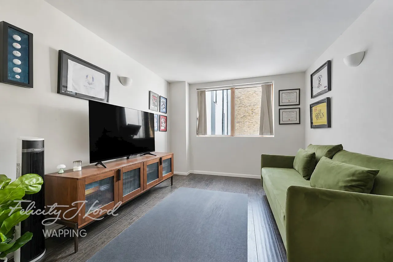 Boyd Street, London, photo 12