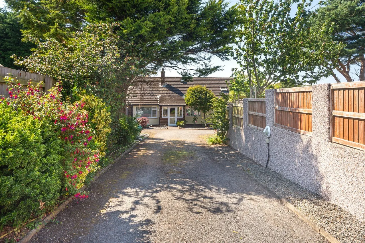 Cemaes Bay, LL67, photo 24