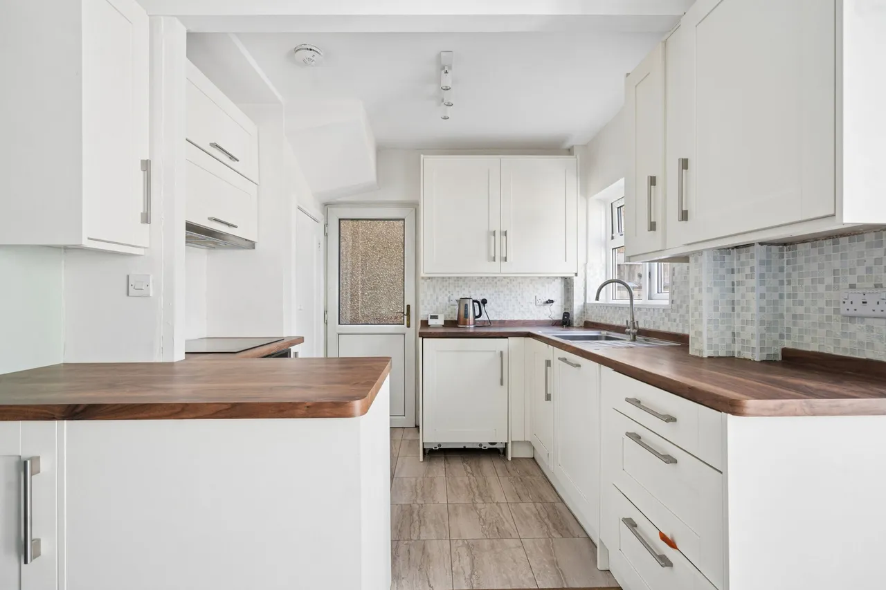 Bushey Mill Lane, Watford, WD24, photo 12