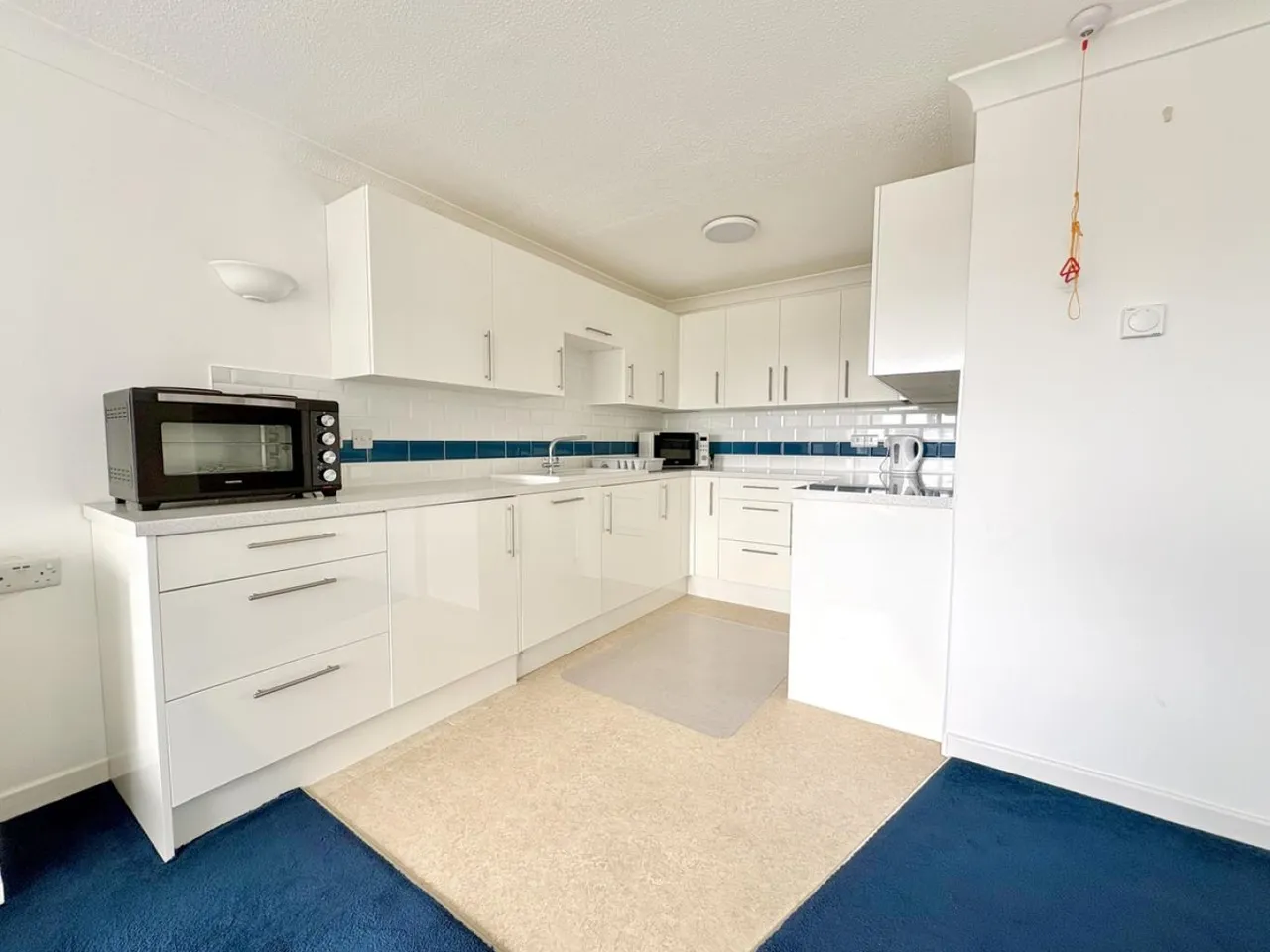 Homeview House, BH15, photo 9