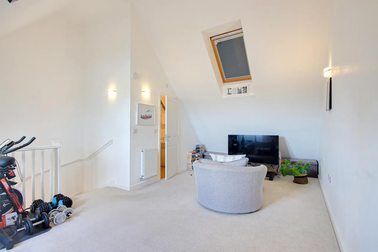 Goose Bay Drive Kingsway, Quedgeley, Gloucester, GL2, photo 12