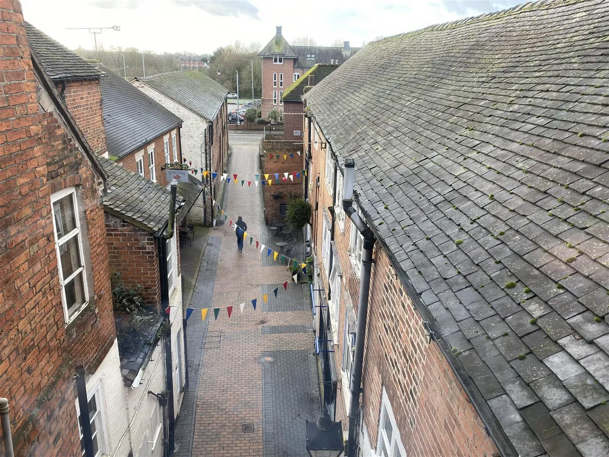 High Street, Stone, ST15, photo 8