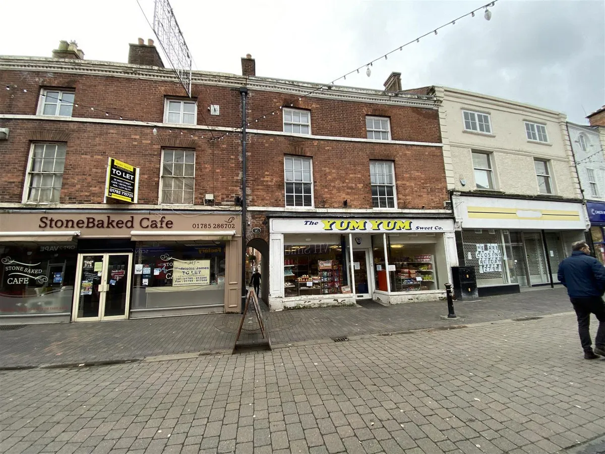 High Street, Stone, ST15, photo 2